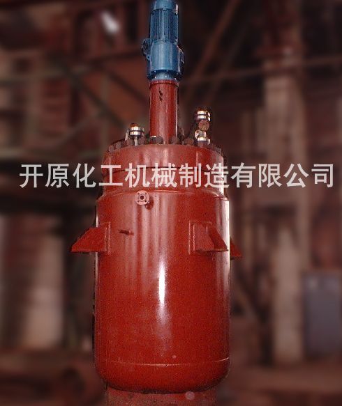 1512406616904099.jpg 反向法蘭平蓋結(jié)構(gòu)磁力驅(qū)動反應釜.jpg